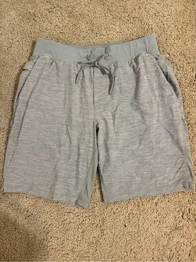 Lululemon License to Train Lined Short 9”